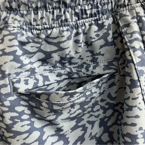 Athleta Girl All Play 3" Short in Blue, Size XL (14) - Picture 9 of 9